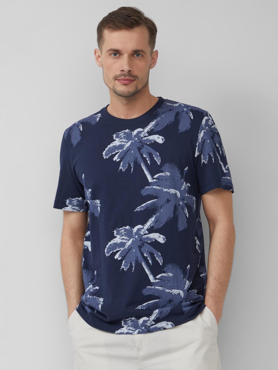 s.Oliver Tricou barbati cu imprimeu tropical, din bumbac, Regular Fit, Bleumarin inchis (SELECTATI MARIMEA: S)