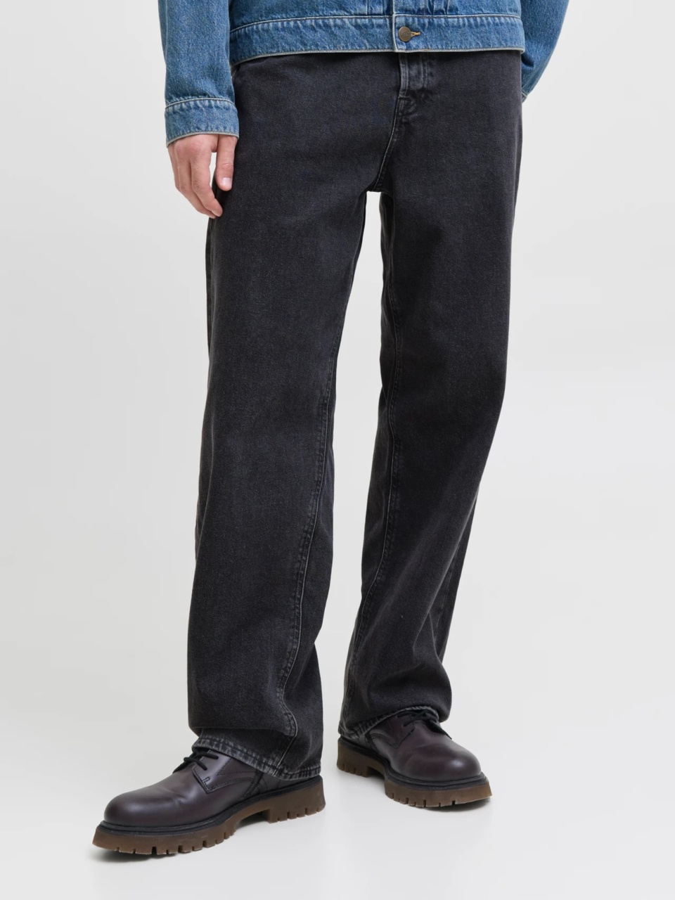 Jack & Jones Blugi barbati ALEX, cu talie inalta si croiala Dreapta, Negru (SELECTATI MARIMEA: 29, SELECTATI LUNGIMEA: 32)