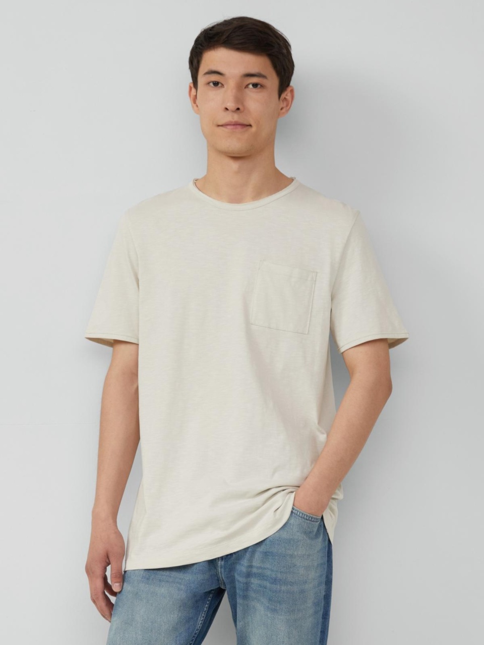 s.Oliver Tricou barbati cu croiala Regular Fit, buzunar la piept, Crem (SELECTATI MARIMEA: 2XL)