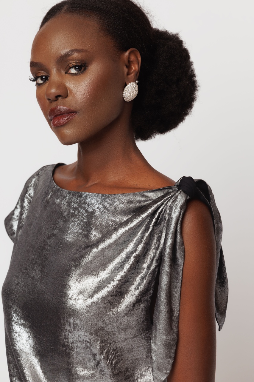 Bluza dama eleganta cu nod pe umar