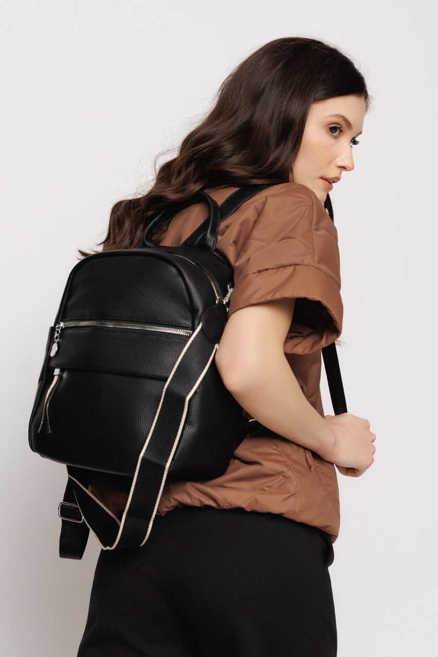 Rucsac dama cu fermoare