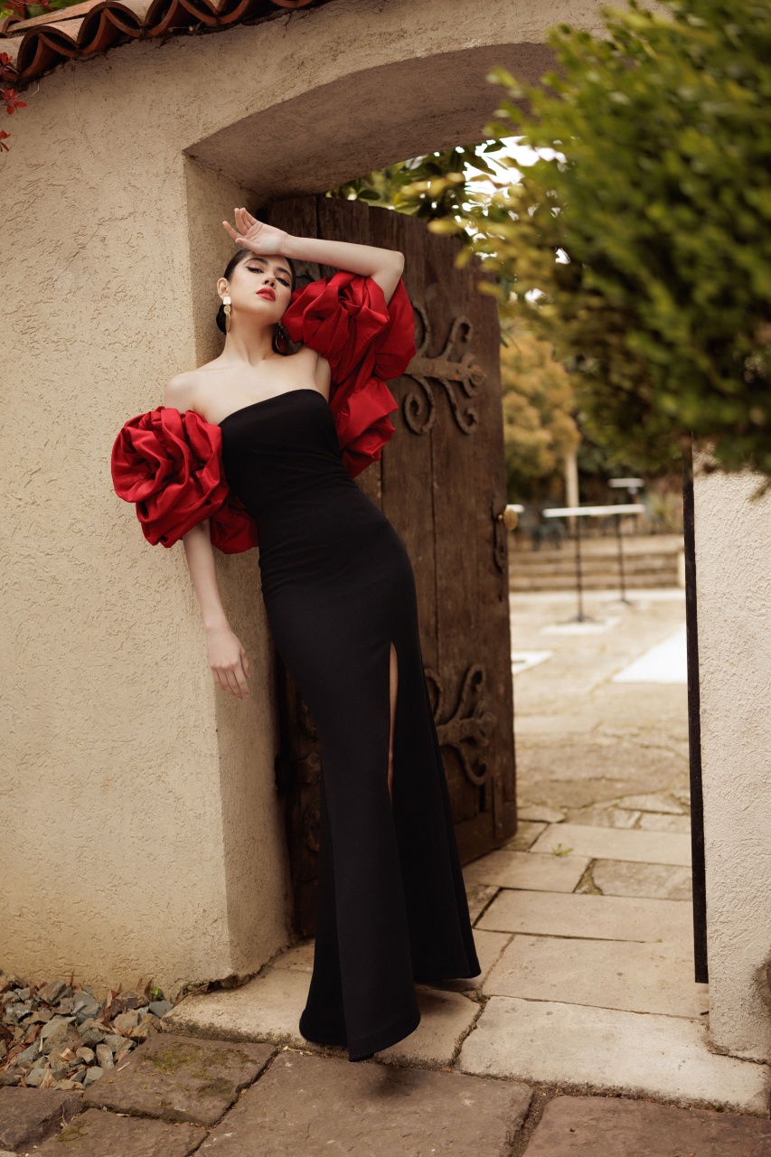 Rochie dama lunga cu capa