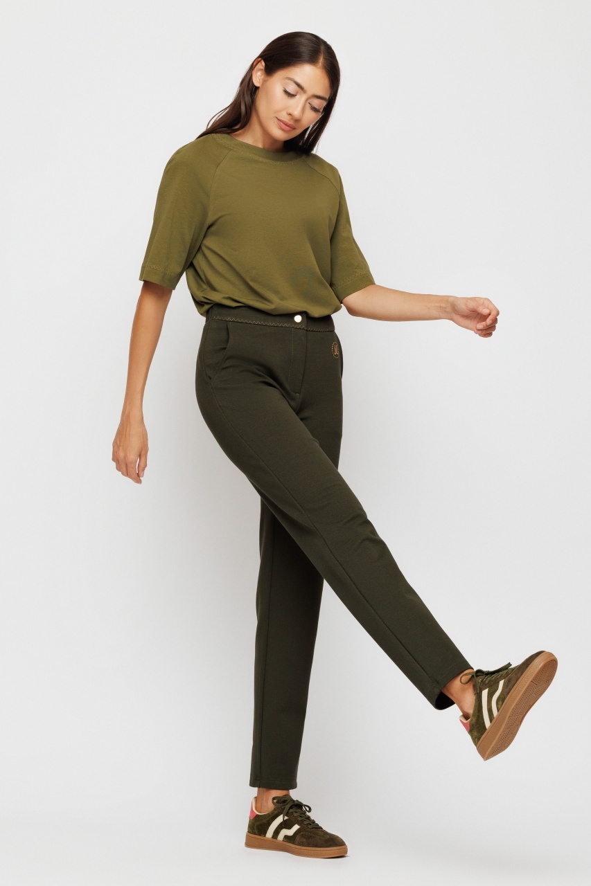 Pantaloni dama kaki