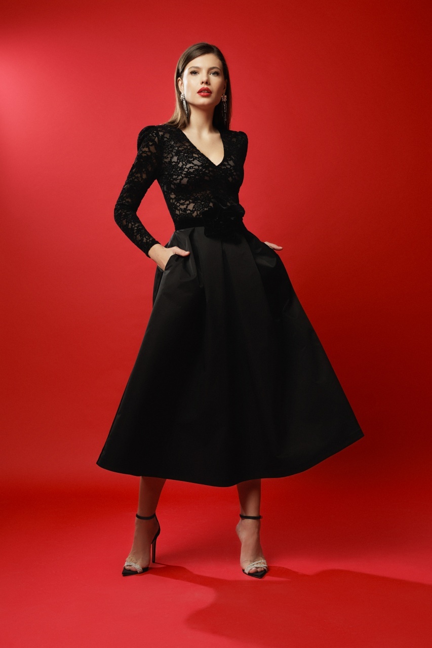 Fusta dama lunga eleganta