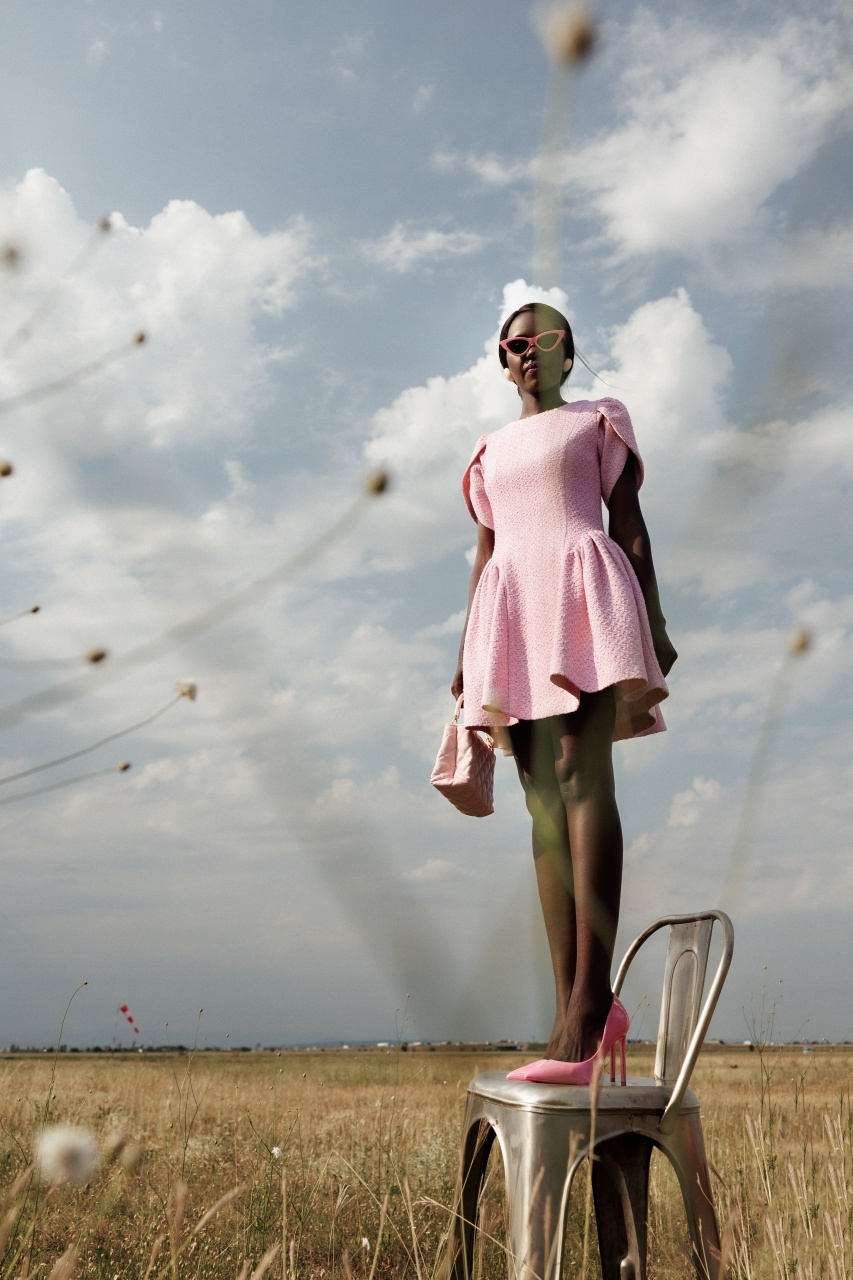 Aceasta este imaginea corespunzatoare acestui obiect