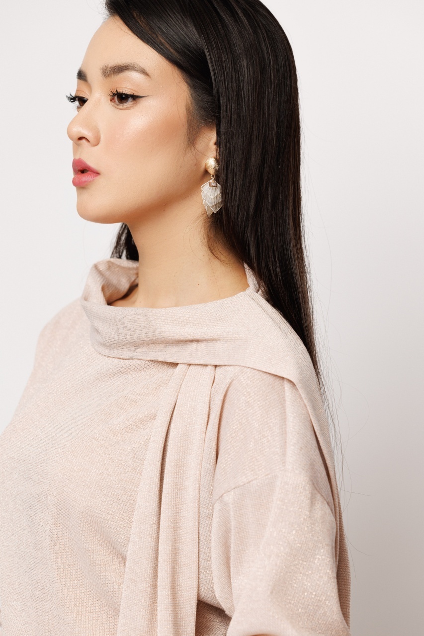 Bluza dama cu esarfa la decolteu