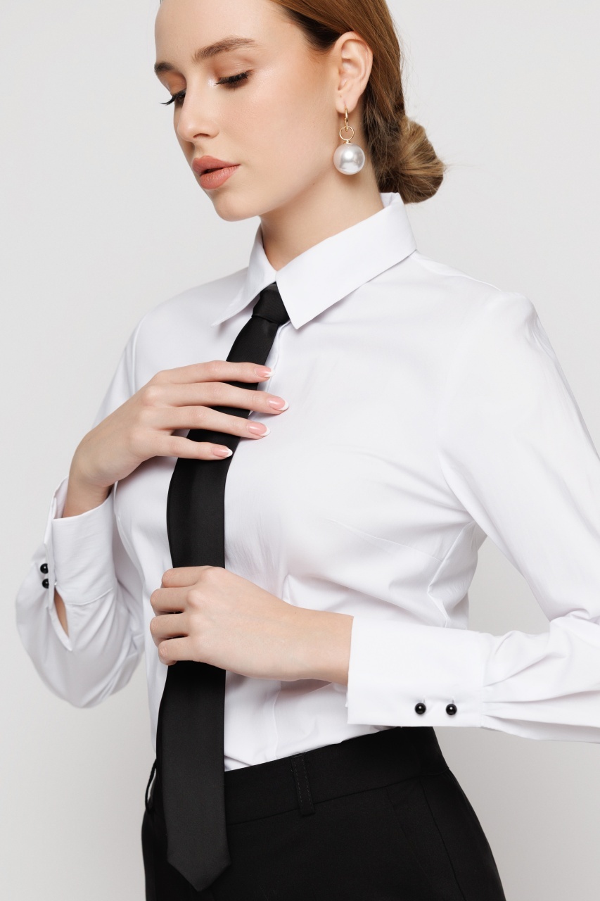 Camasa dama alba cu cravata