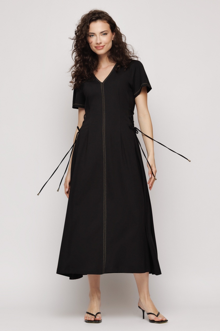 Rochie midi semicloș cu decolteu V și șireturi |