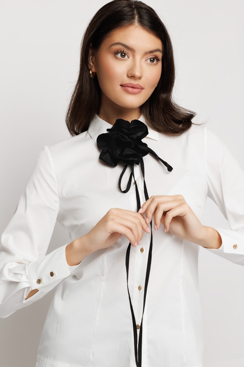 Camasa dama alba cu accesoriu