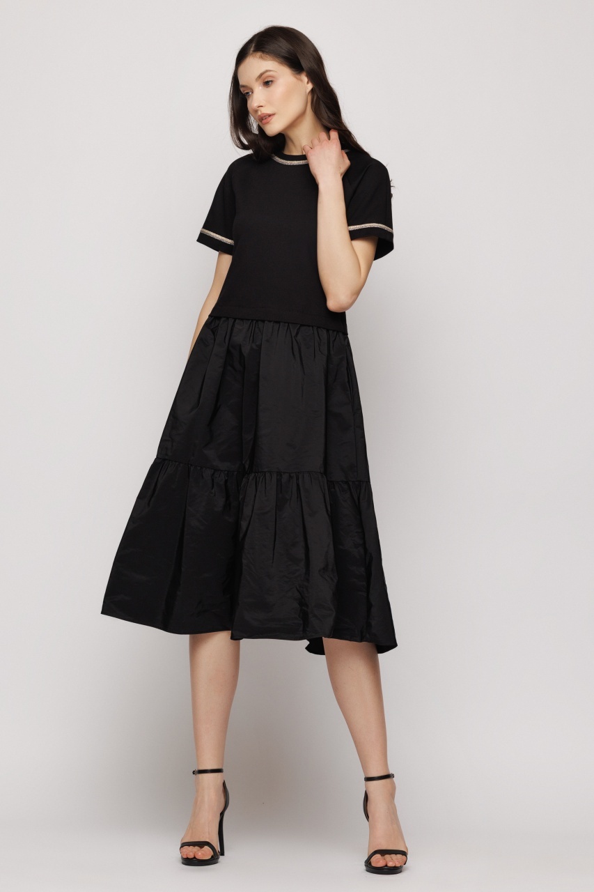 Rochie midi dama cu fusta ampla si detalii in contrast