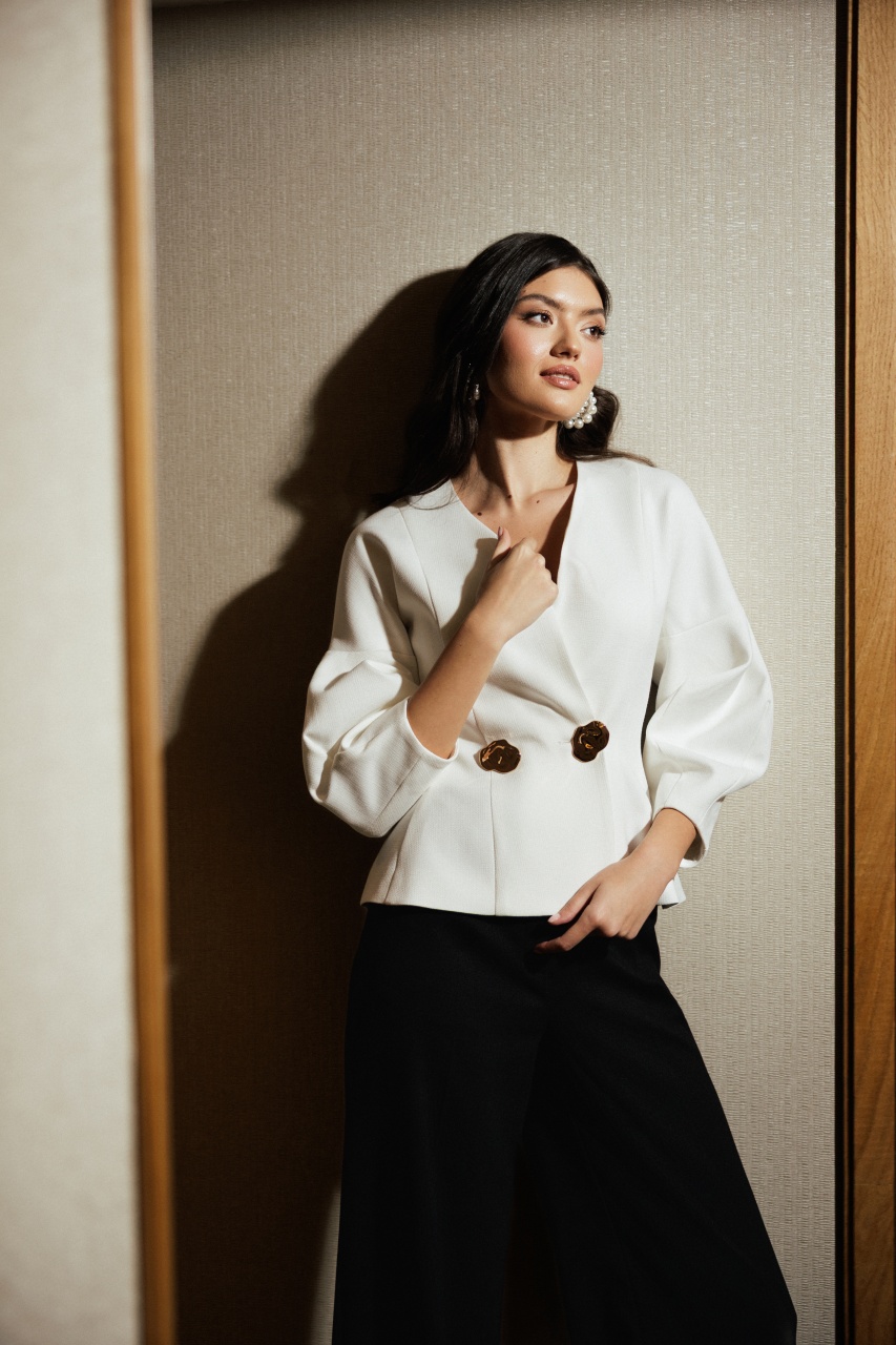 Aceasta este imaginea corespunzatoare acestui obiect