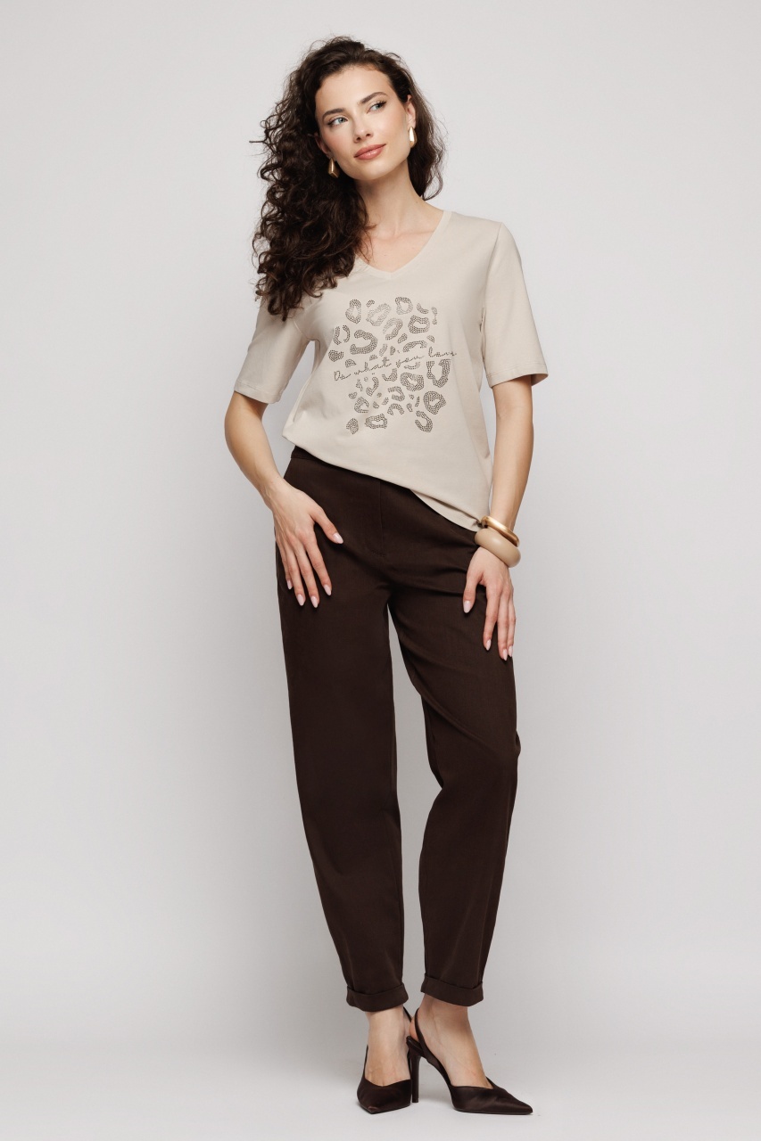 Tricou damă cu decolteu in V și aplicații decorative