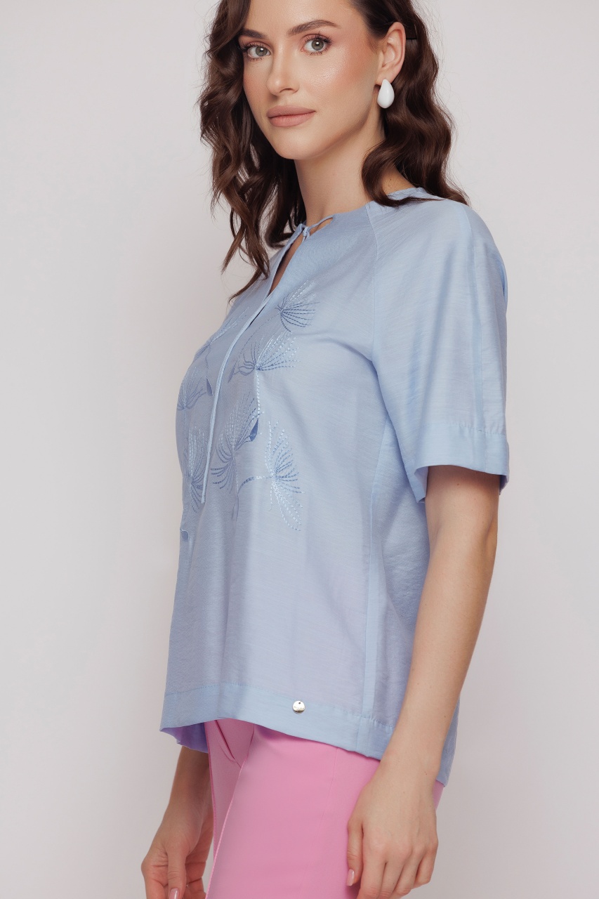 Bluza dama bleu cu broderie