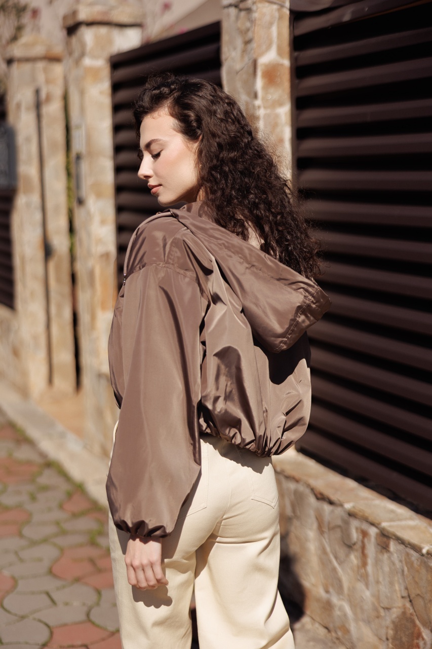 Jachetă damă scurtă cu glugă