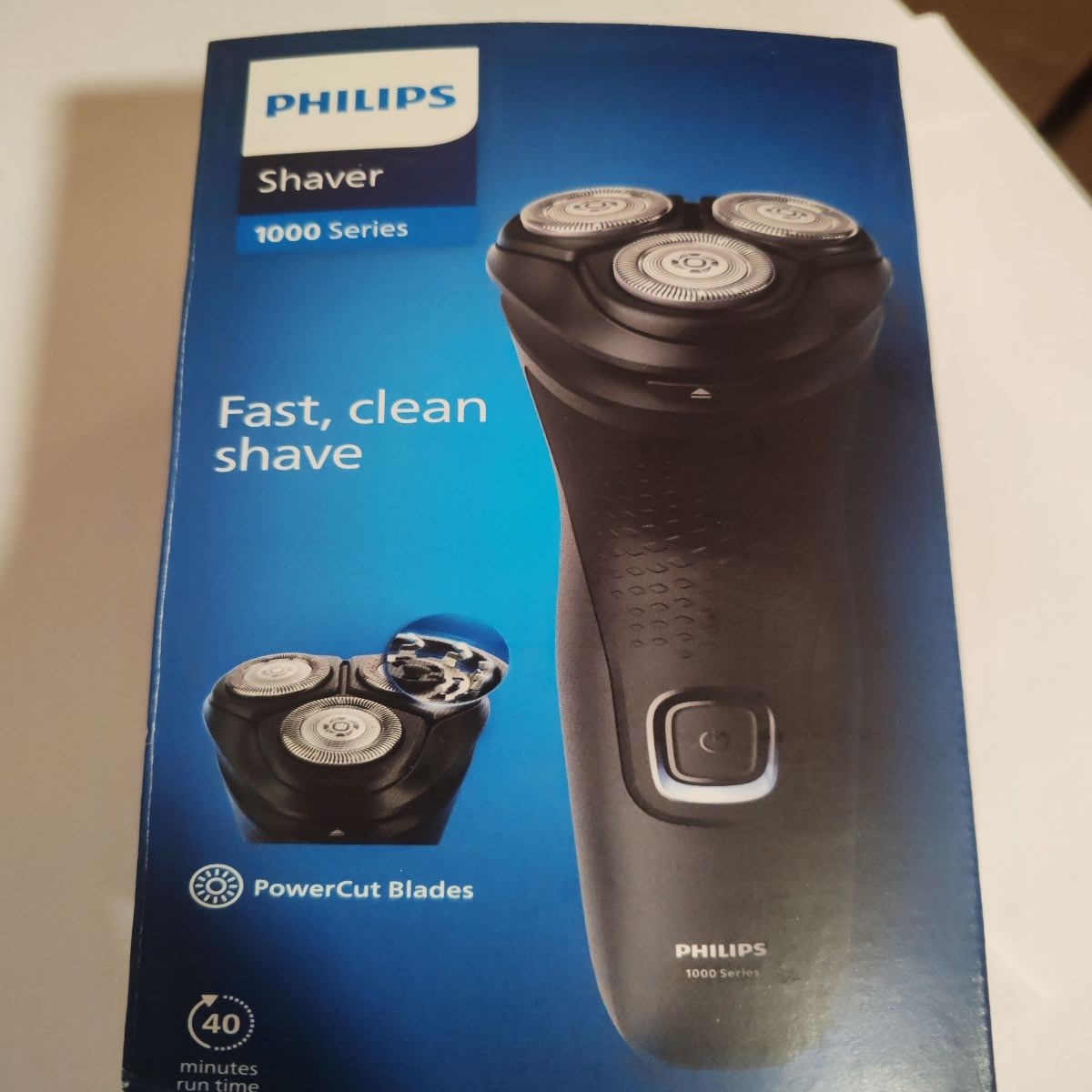 Aparat de ras PHILIPS Shaver Seria 1000 S1141/00, barbierit umed si uscat, fara fir, capete 4D flexibile, lame autoascutire, 40 min, capac de