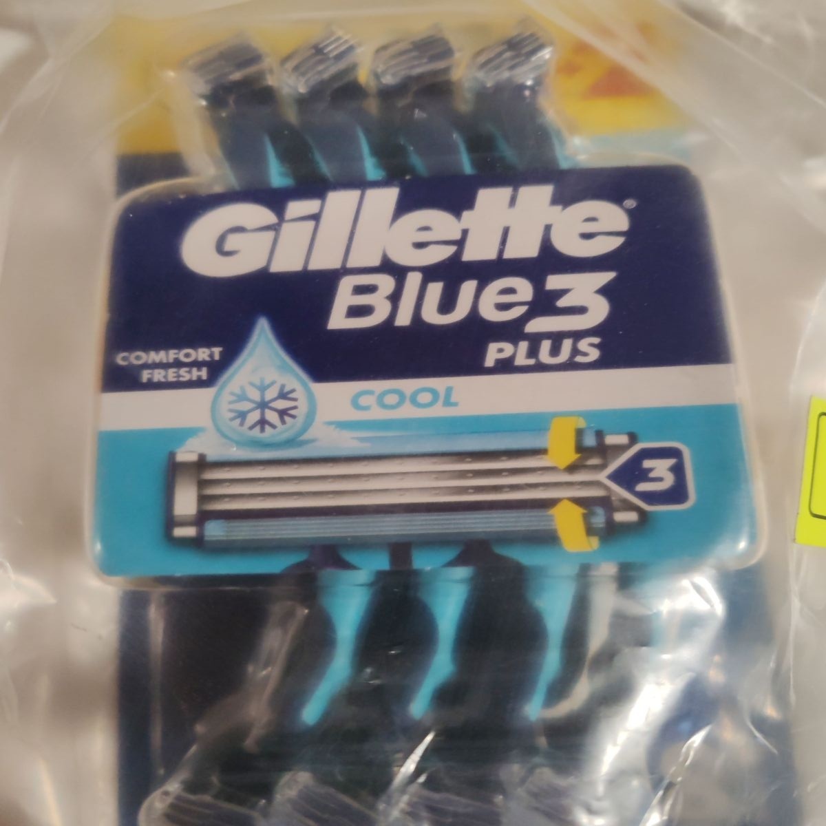 Aparat de ras de unica folosinta Gillette Blue3 Cool, 8 buc, Resigilat, Grad A