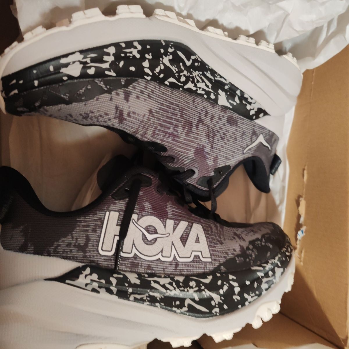 Hoka, Pantofi low-cut pentru alergare Speedgoat 6, Negru, Violet, 10, Resigilat, Grad A
