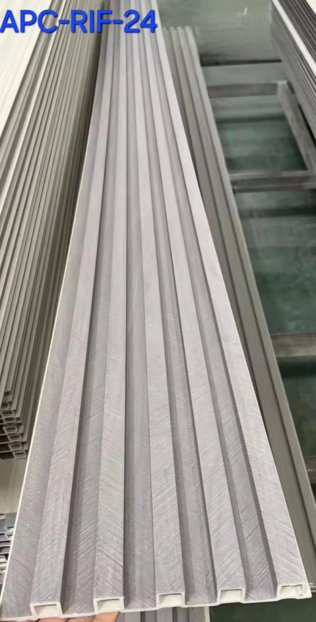 Riflaj WPC, 210 x 20 x 2700 mm