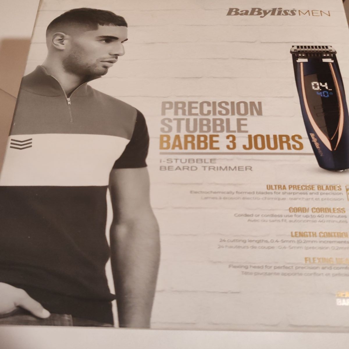 Aparat de tuns BaByliss E879E, autonomie 40 min, afisaj LED, functionare cu fir/fara fir, negru, Resigilat, Grad A