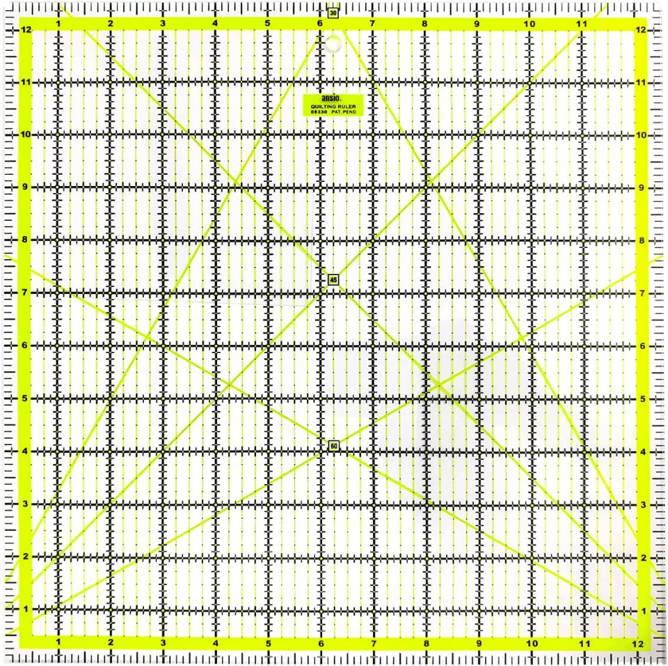 Rigla pentru taiat material ANSIO, plastic, transparent/negru/galben, 31,7 x 31,7 cm Arte și meșteșuguri 2023-09-25