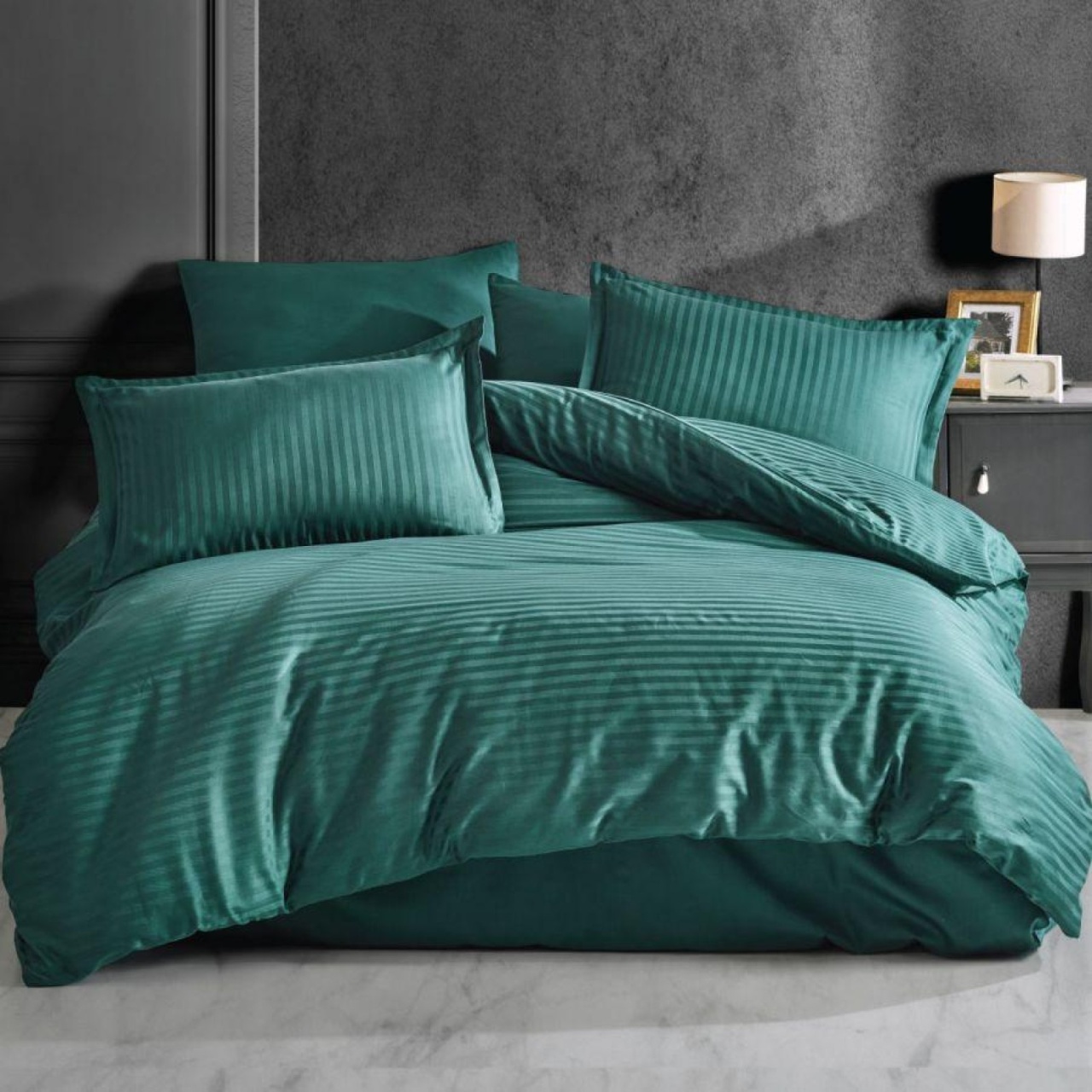 Lenjerie de pat Cotton Deluxe Home & Deco, Damasc Saten Verde Petrol Bumbac 100%, XXL