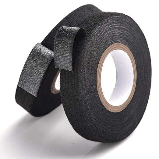 Set 4 role de banda izolatoare Hakacc, negru, 15 mm x 15 m