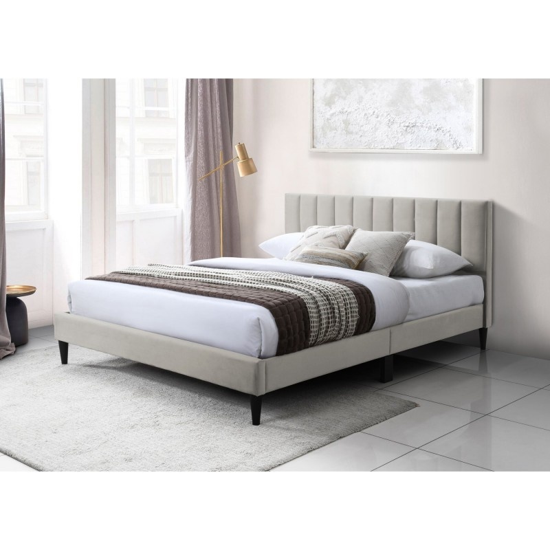 Pat matrimonial KL Amalia, tapitat cu catifea, somiera inclusa, structura lemn masiv, 160x200 cm, bej