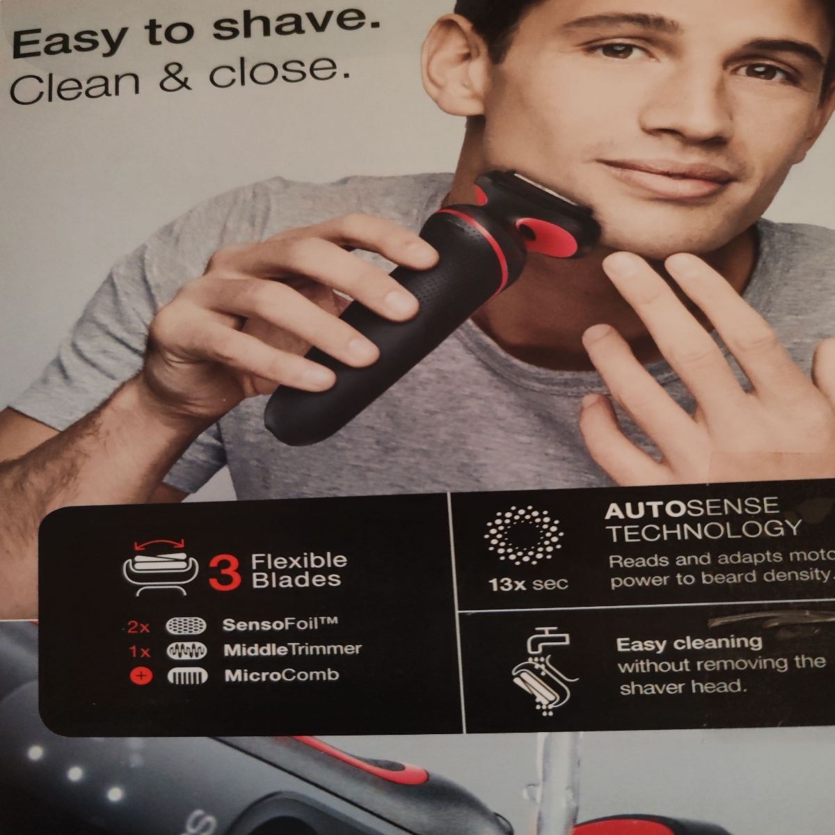 Aparat de ras electric Braun Series 5 51-R1000s Wet&Dry, AutoSense, Easy Clean, Easy Click, 3 elemente de taiere, Rosu/Negru, Resigilat, Grad B