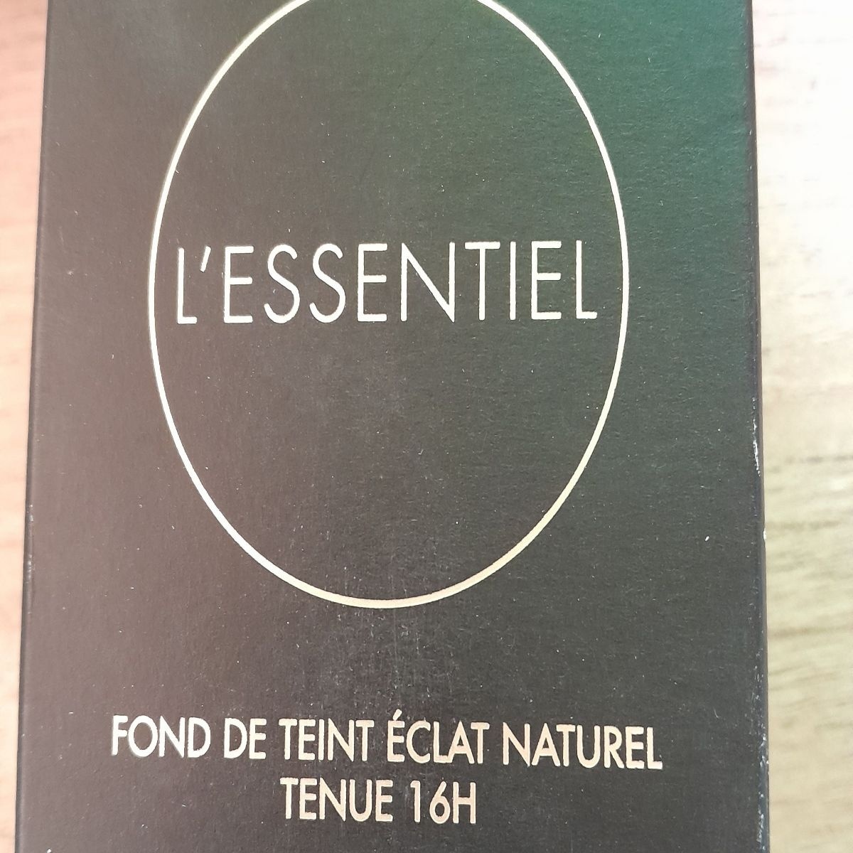 Fond de ten Guerlain L`Essential Natural Glow Foundation 16H Spf 20 055C Deep Cool, 30 ml, Resigilat, Grad B