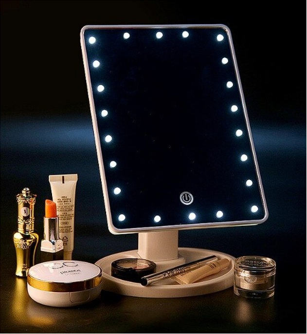 Set Oglinda Led Make-up, H&S, Buton Tactil, 4 baterii AA, Rotativ 180, Negru, 18.4 X 17.5 cm cu oglinda rotunda cu o marire de 10x, 18 mm, Resigilat,