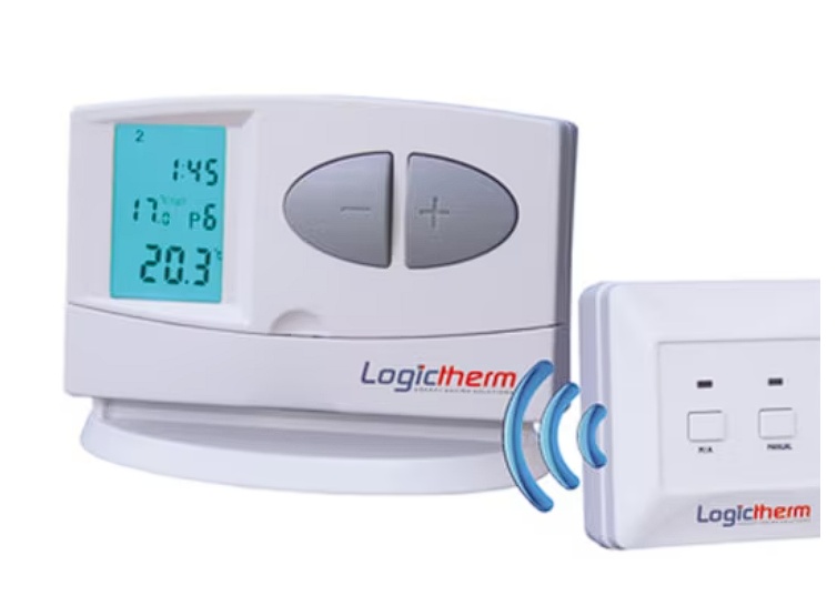 Termostat de ambient wireless pentru centrala Logictherm C7RF, digital, ecran LCD, programabil, Resigilat, Grad A