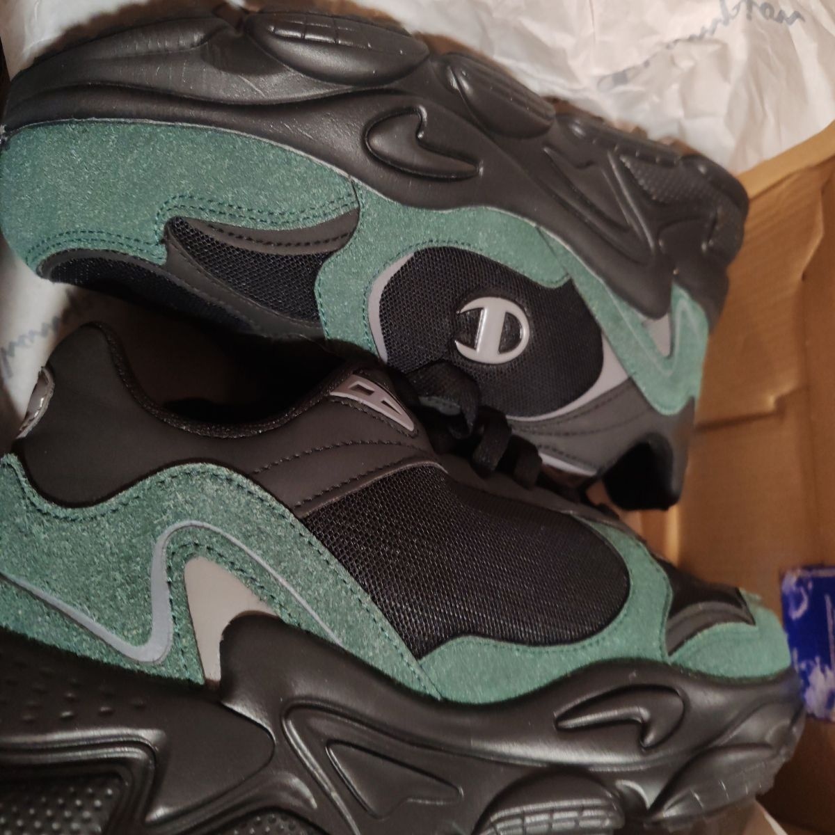 Champion, Pantofi sport cu insertii din plasa Chris, Negru, Verde inchis, 43, Resigilat, Grad A