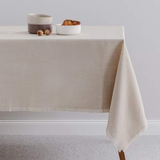Fata de masa ARATA 145x220 cm