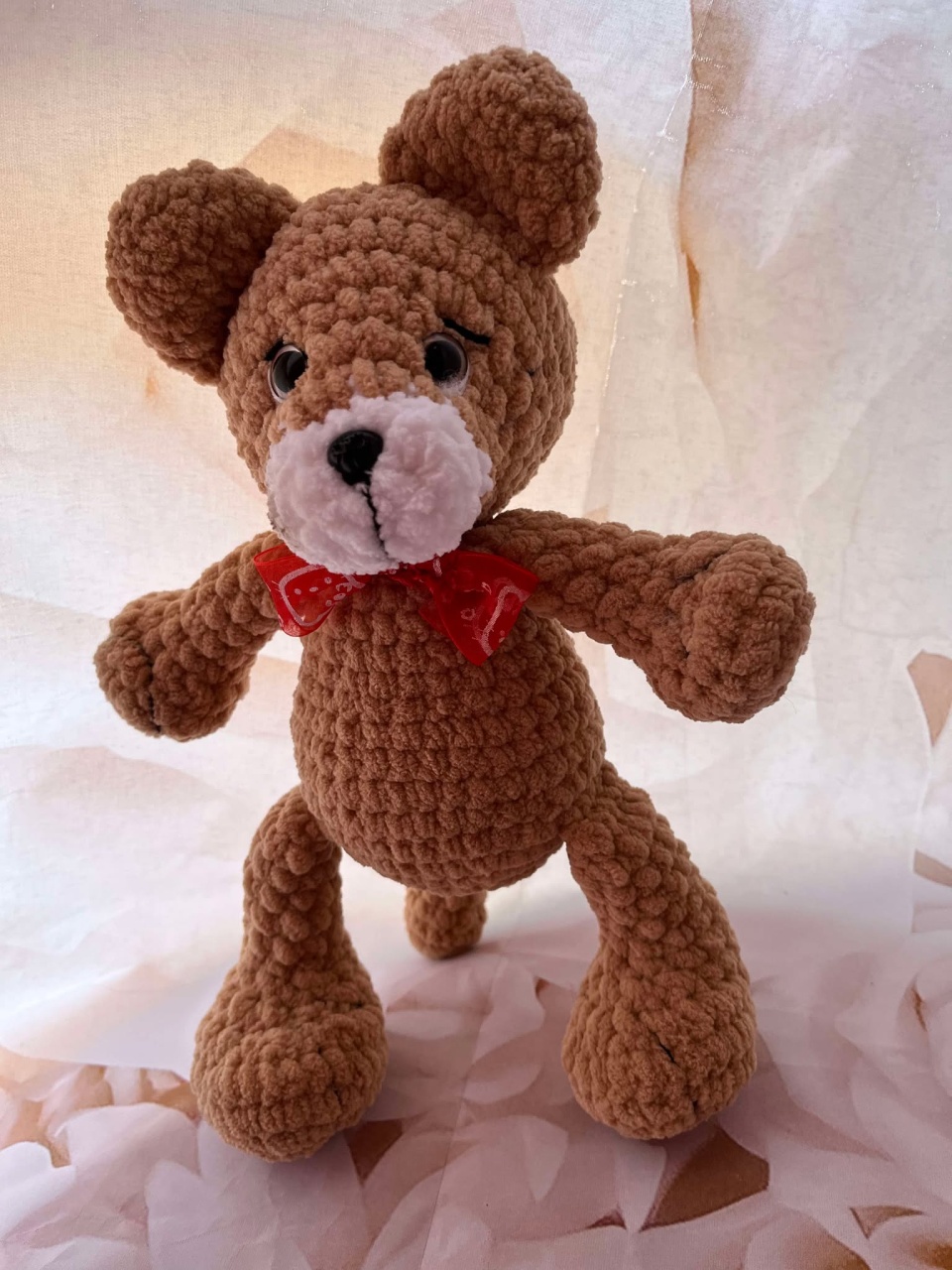 Jucarie de plus ursuletul Barny, lucrata manual, handmade, textil, maro/bej, 28 cm
