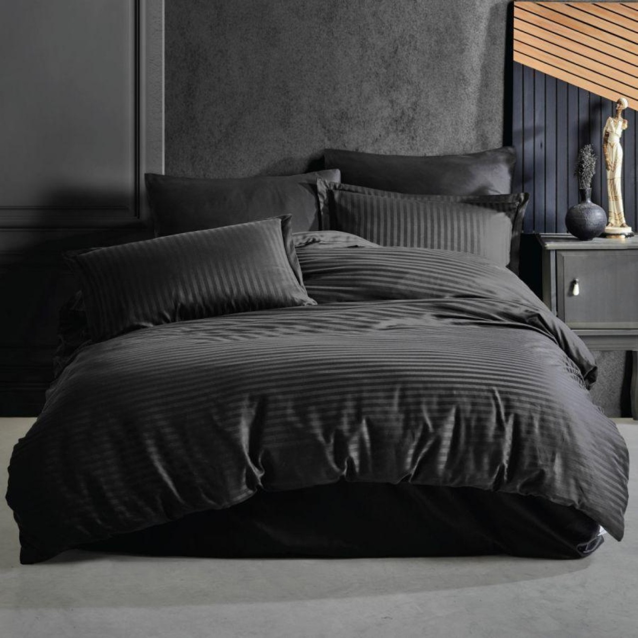 Lenjerie de pat Cotton Deluxe Home & Deco, Damasc Saten Negru Bumbac 100%, 1 persoana