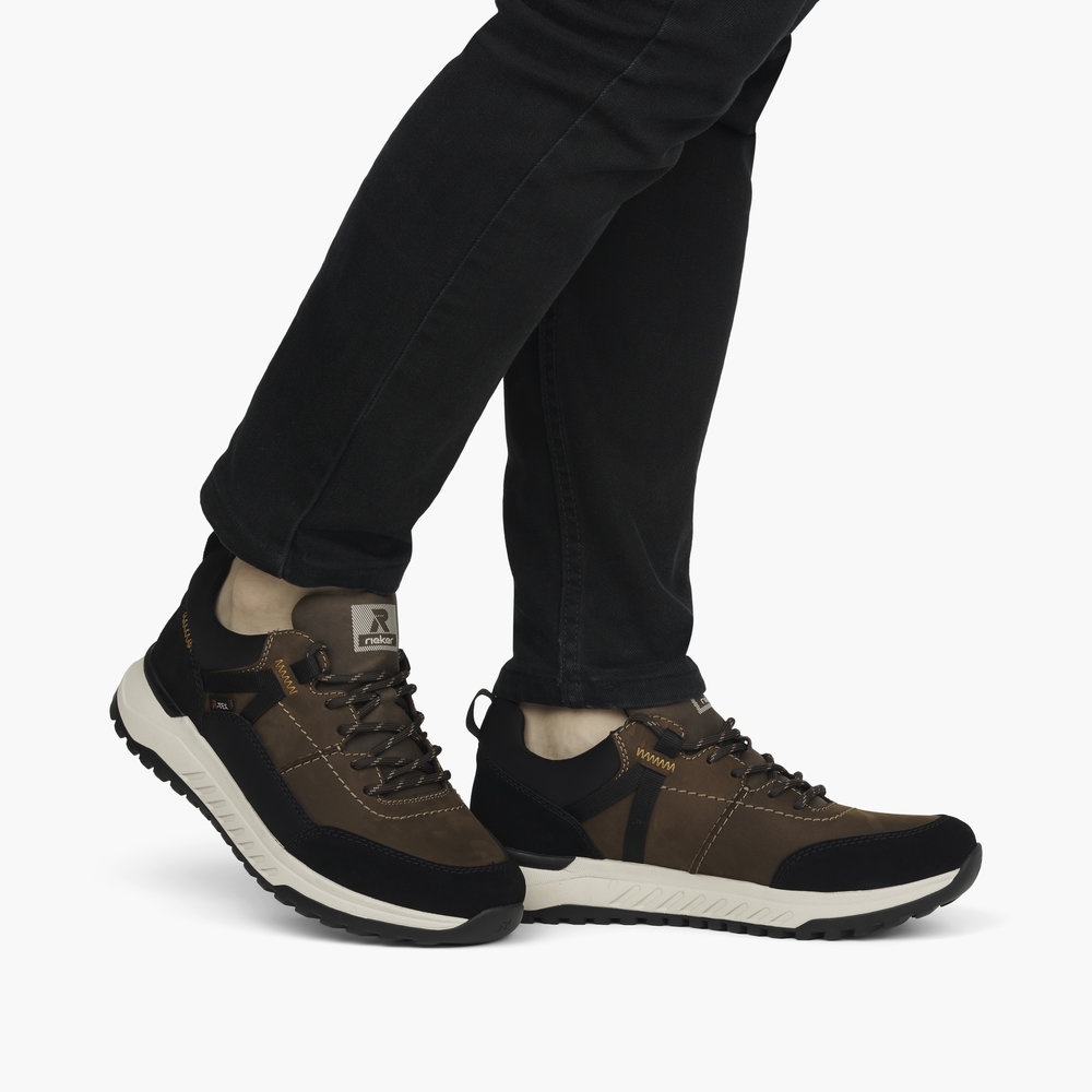 sneakers barbati 2026