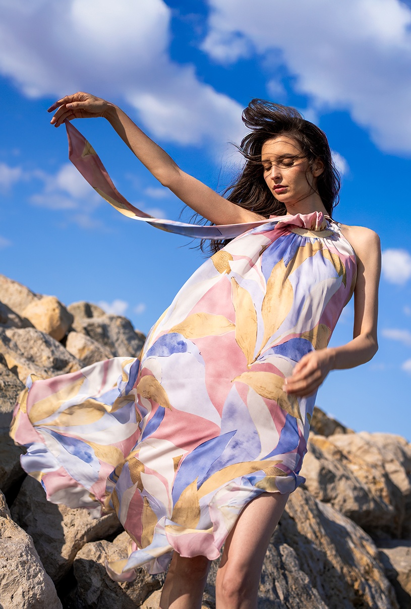 Rochie lejera din satin cu imprimeu abstract XIMENA