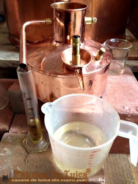 Cazan cu Coloana Distilare Uleiuri Esentiale, Bauturi Aromatice, 80 Litri image2