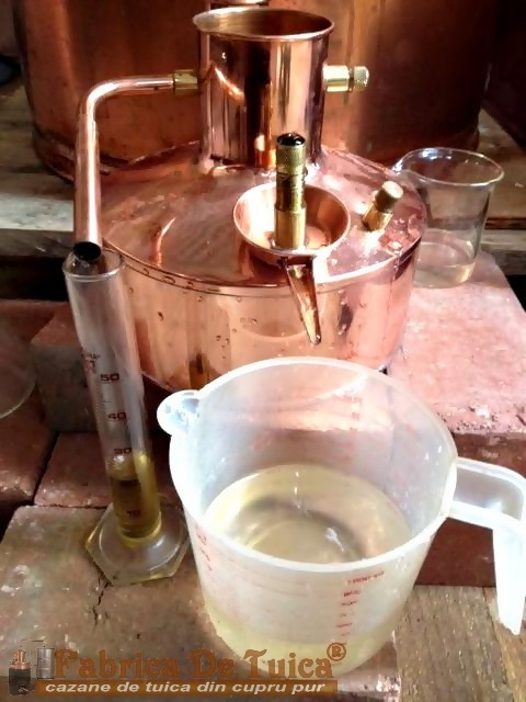 Cazan cu Coloana Distilare Uleiuri Esentiale, Bauturi Aromatice, 60 Litri image2