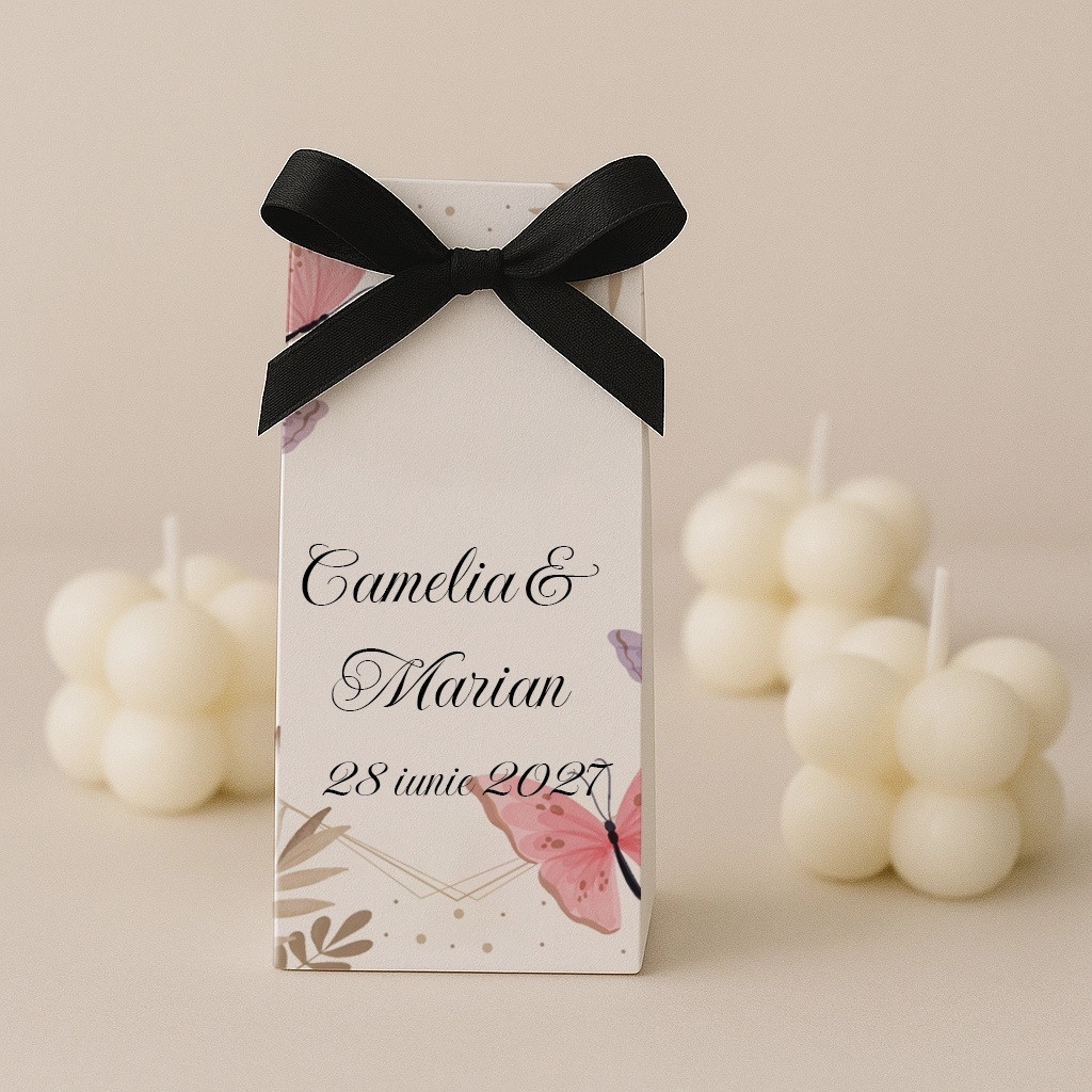 Marturii nunta - lumanare cu ambalaj din carton butterfly