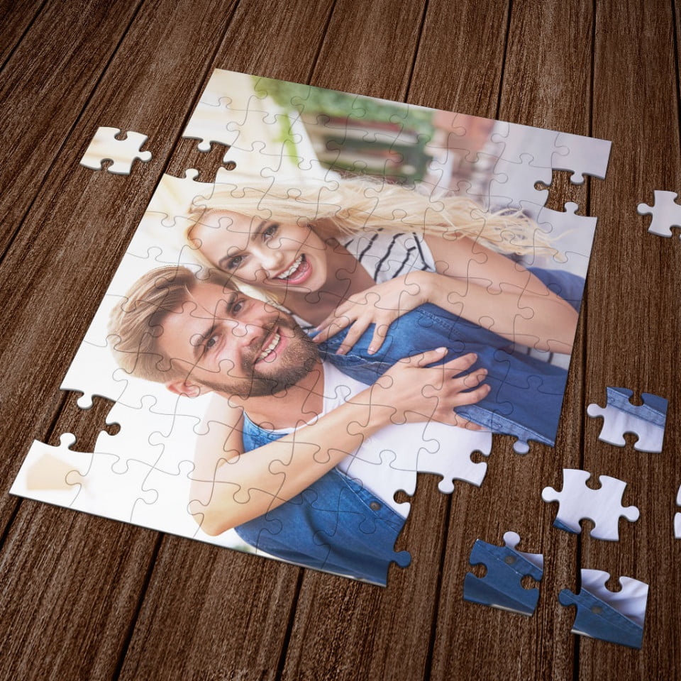 Puzzle personalizat cu o fotografie