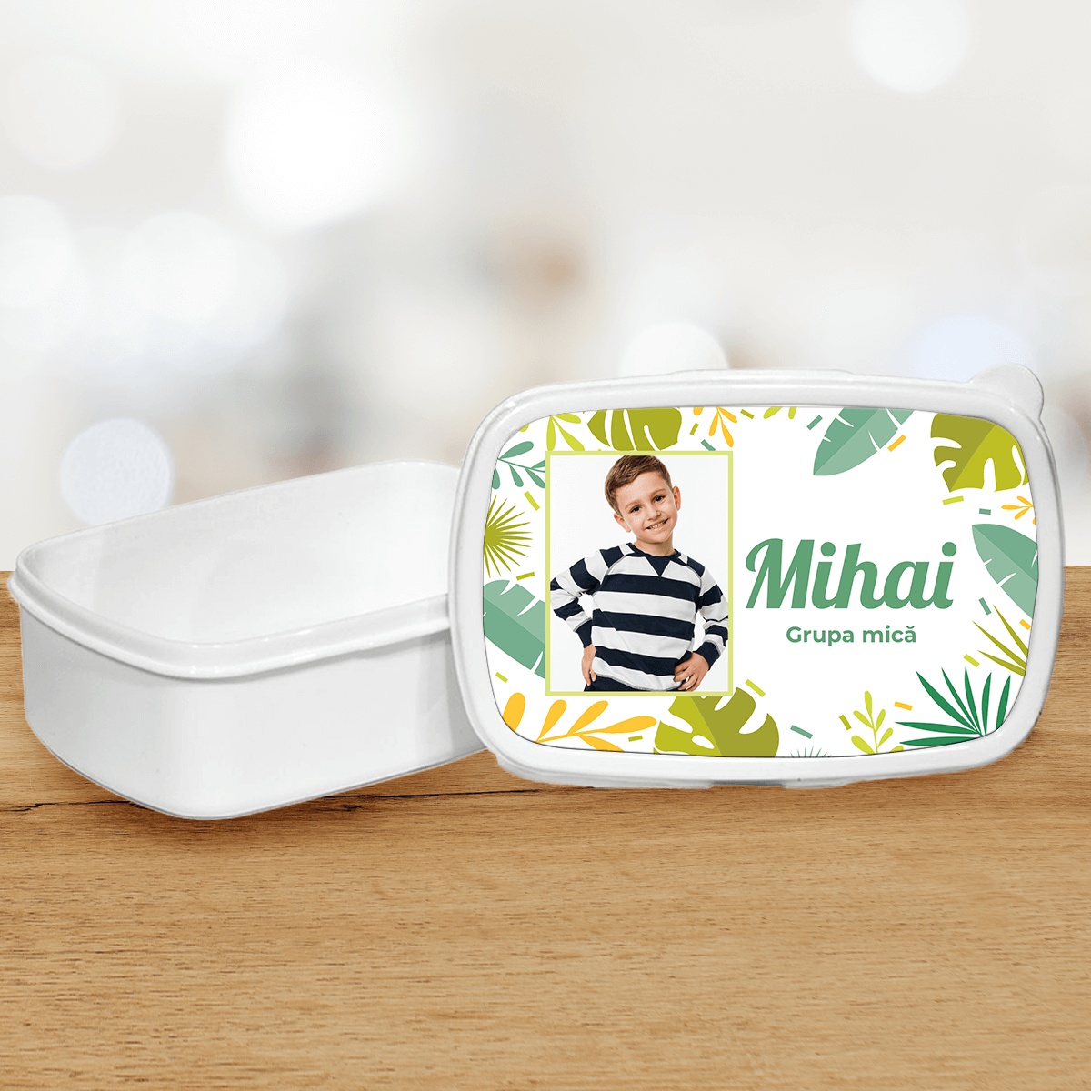 Lunch box personalizat cu nume si fotografie