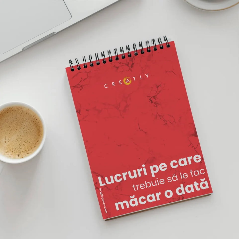 Notebook personalizat cu Lucruri pe care trebuie sa le fac macar o data