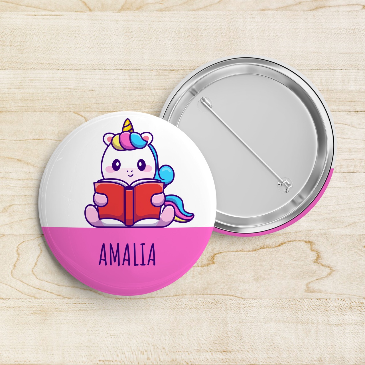 Insigna personalizata cu nume Unicorn