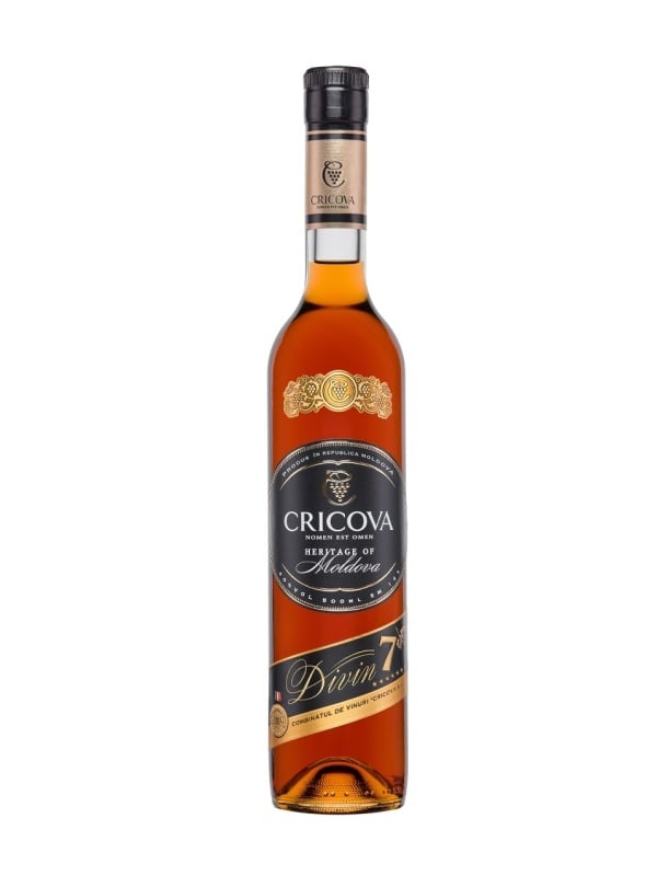 Divin Cricova 7 Ani 0.5L