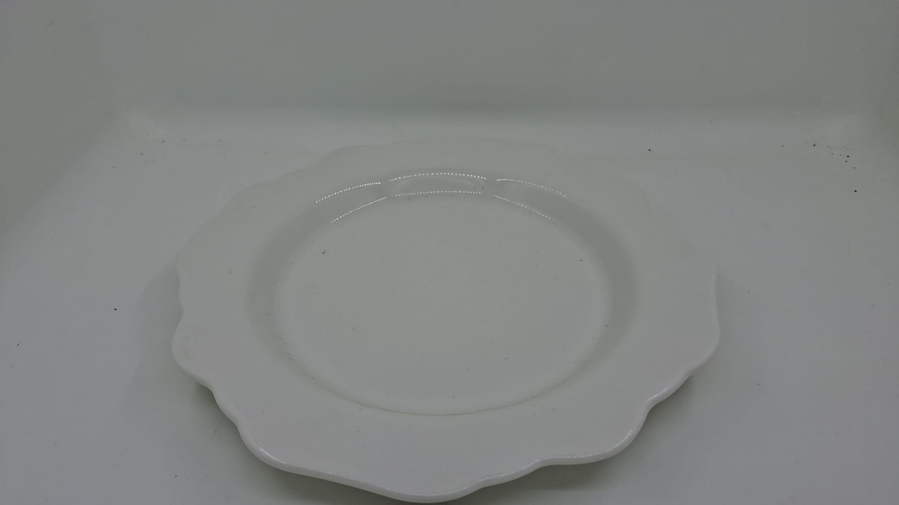 Farfurie alba simpla