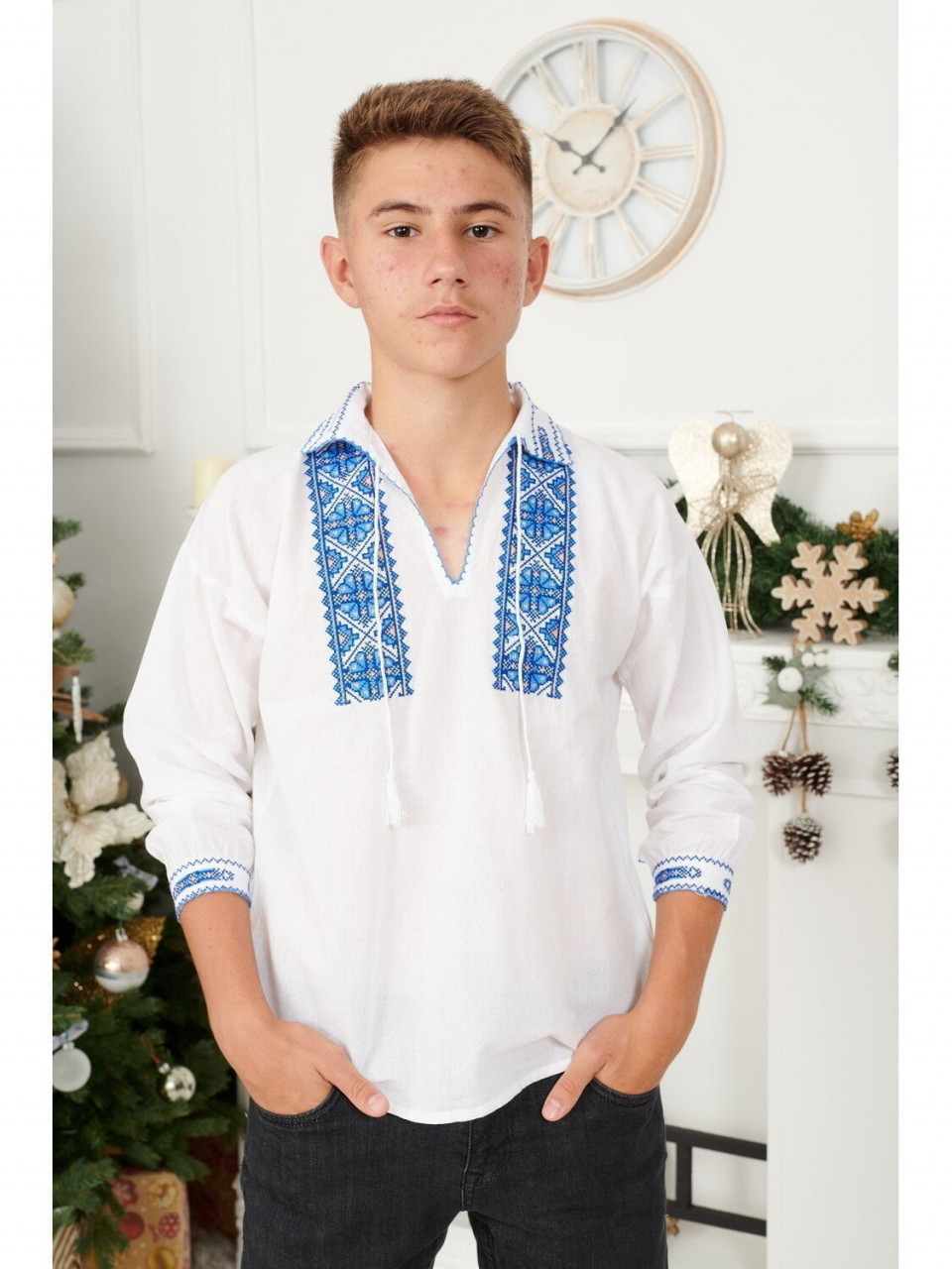 Bluza Traditionala pentru Baieti din Bumbac Alb cu Model Geometric Albastru