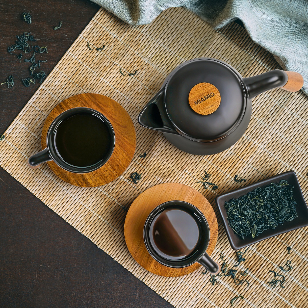 Set Ceainic cu infuzor si 4 Cesti pentru ceai, cu farfurii din bambus, 1000ml, 4 cani x 300ml, ceramica, negru