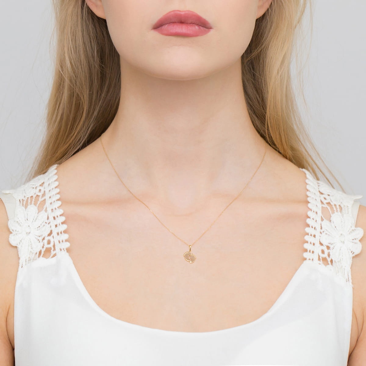 Pandantiv Aur 14K cu Diamante Naturale 0.06 ct