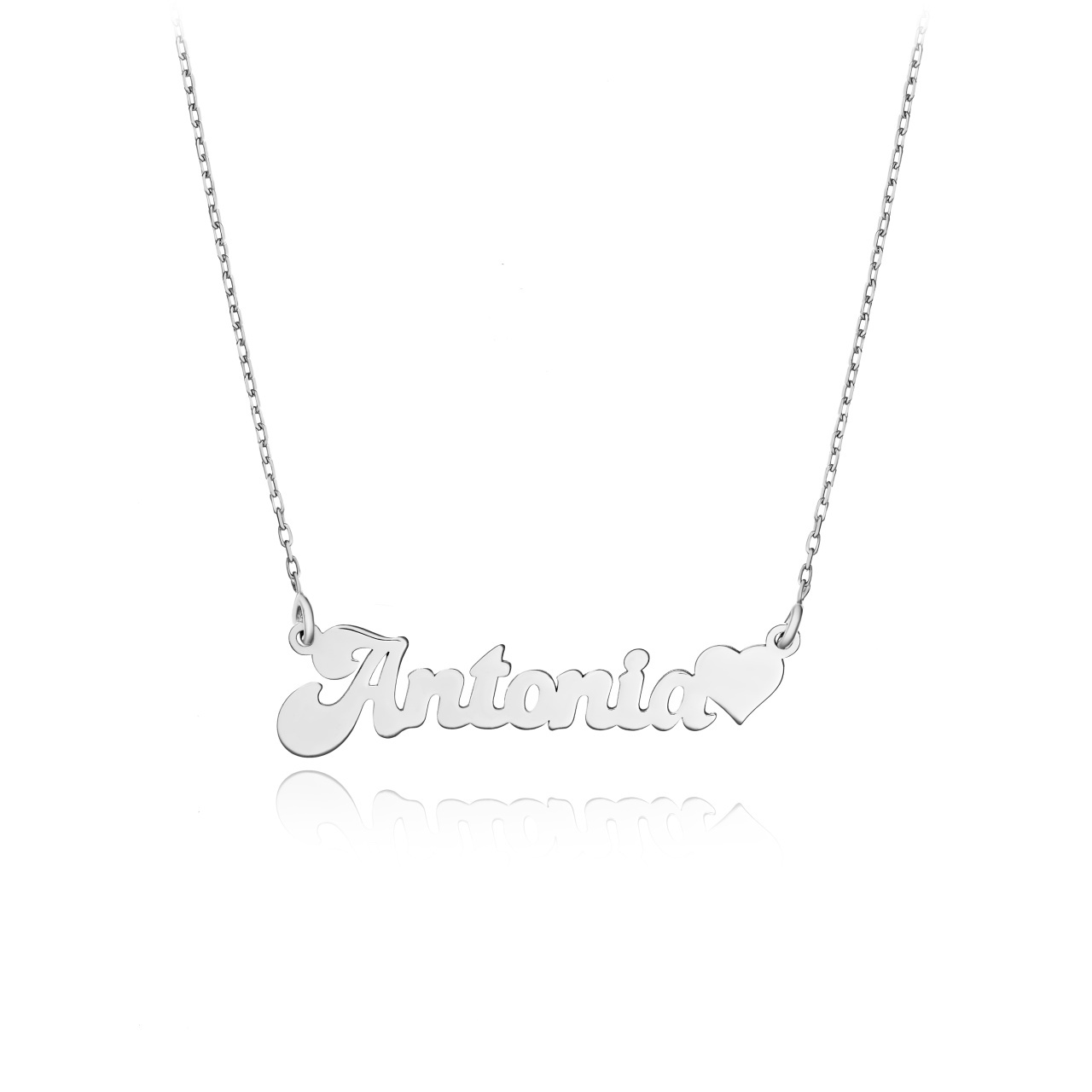 Colier din argint personalizat cu nume la comanda si inimioara